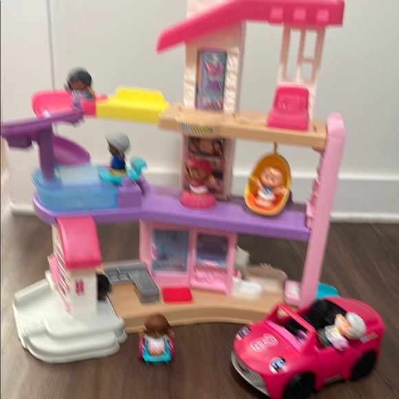 Fisher Price Little People Barbie Dream House Play Set